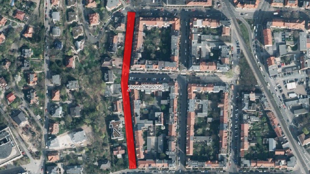 Ein Luftbild der Thomas-Mann-Straße, markiert ist der Bereich der Baustelle.