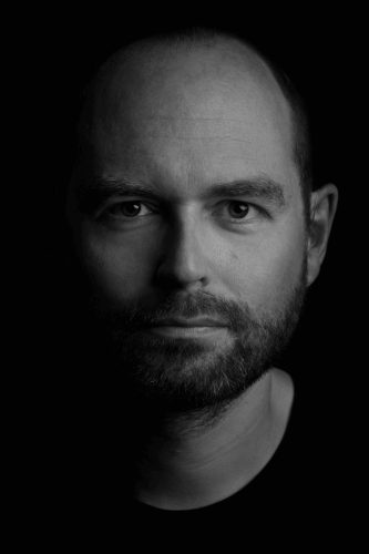 Schwarz-weiß Portrait von Nils Westerboer
