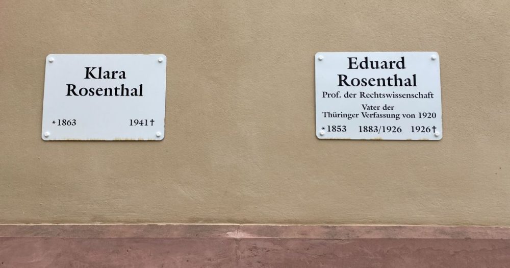 Gedenktafeln für Klara und Eduard Rosenthal an der Villa Rosenthal in Jena