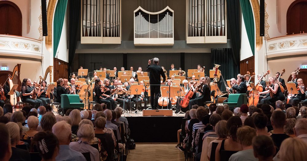 Saisoneröffnungskonzert der Jenaer Philharmonie im Volkshaus Jena 2023