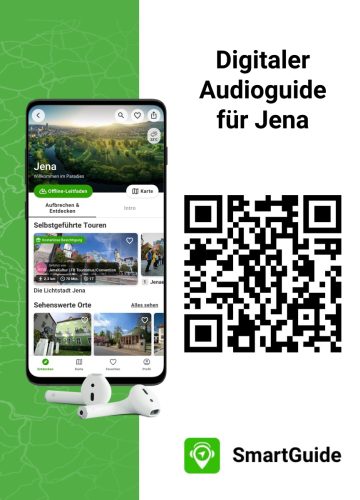 Grafik zur Bewerbung des Digitalen Audioguide für Jena mit einem QR-Code zur Smartguide-App im Google Play Store und der Abbildung eines Smartphones, auf dem die App mit Jenaer Ausflugszielen läuft