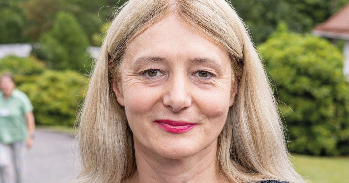 Porträtaufnahme des Gesichts von Dr. Kristin Knebel