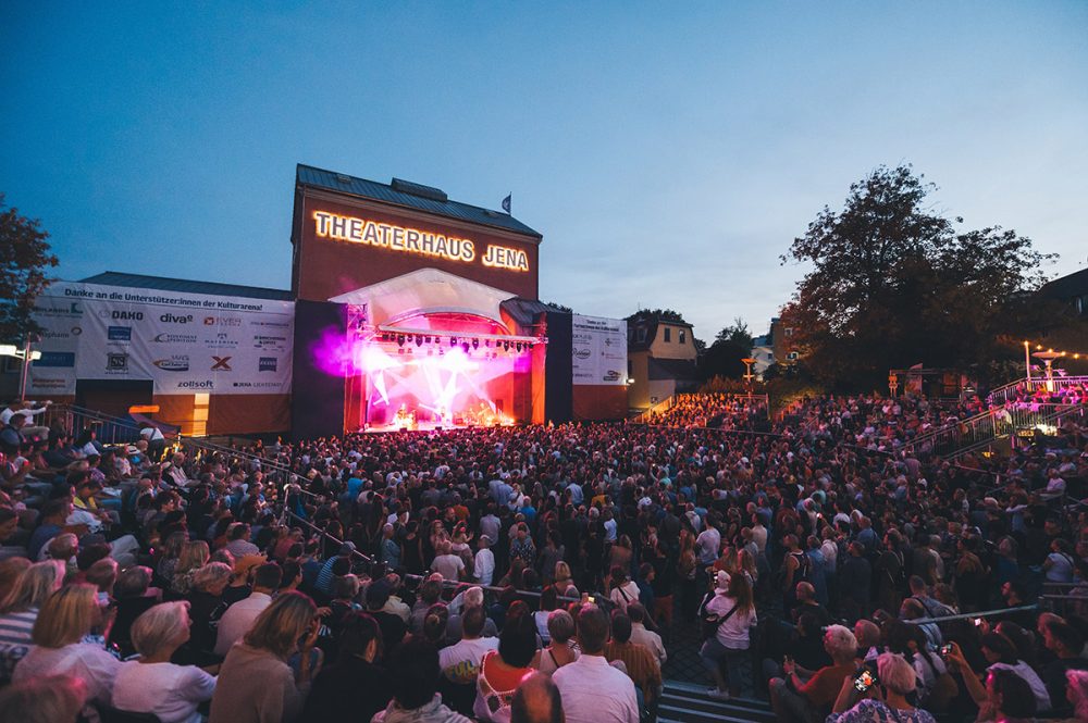 Blick auf die Kulturarena mitten in Jena 2024
