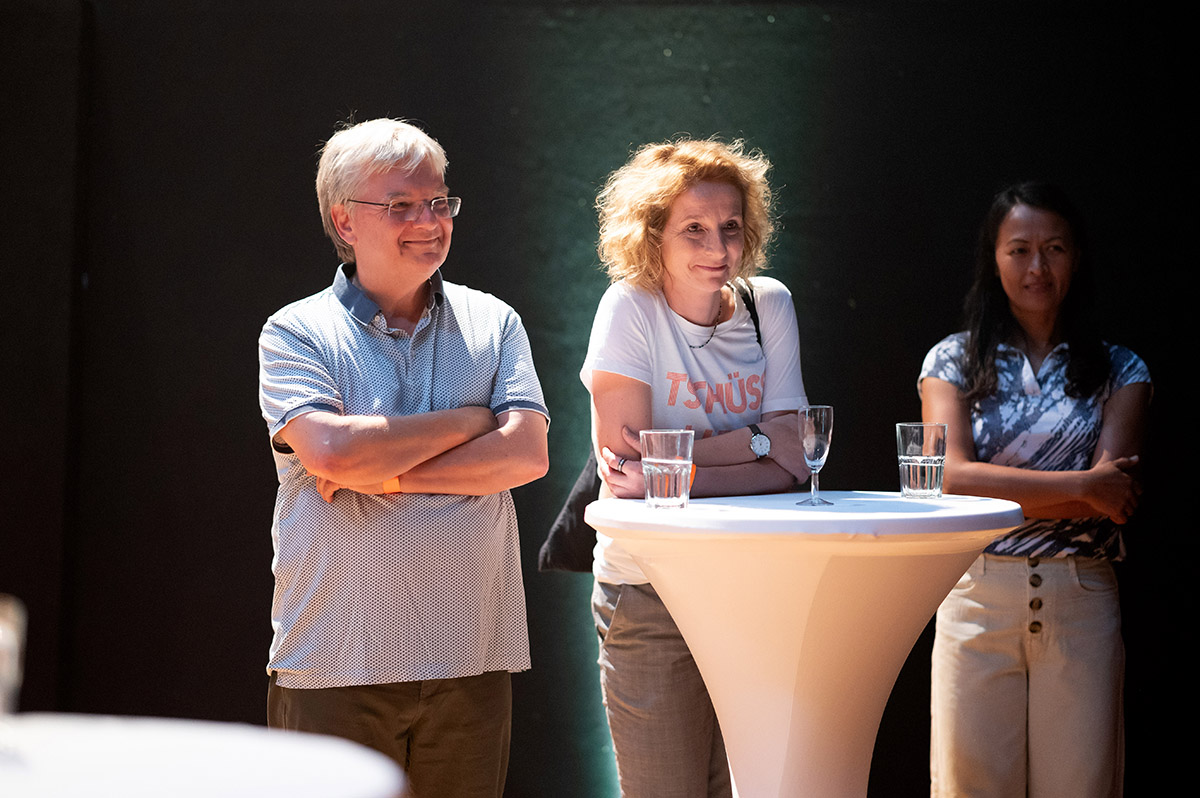 Lutz Engelhardt und Heike Faude sowie eine dritte Person