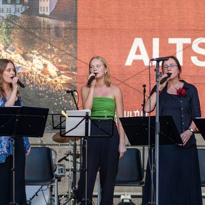 Jazzchor Blue Moon Voices beim Altstadtfest, Musikschulshow 2024