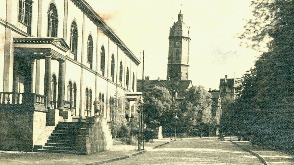 Alte Fotografie der alten Bibliothek in Jena
