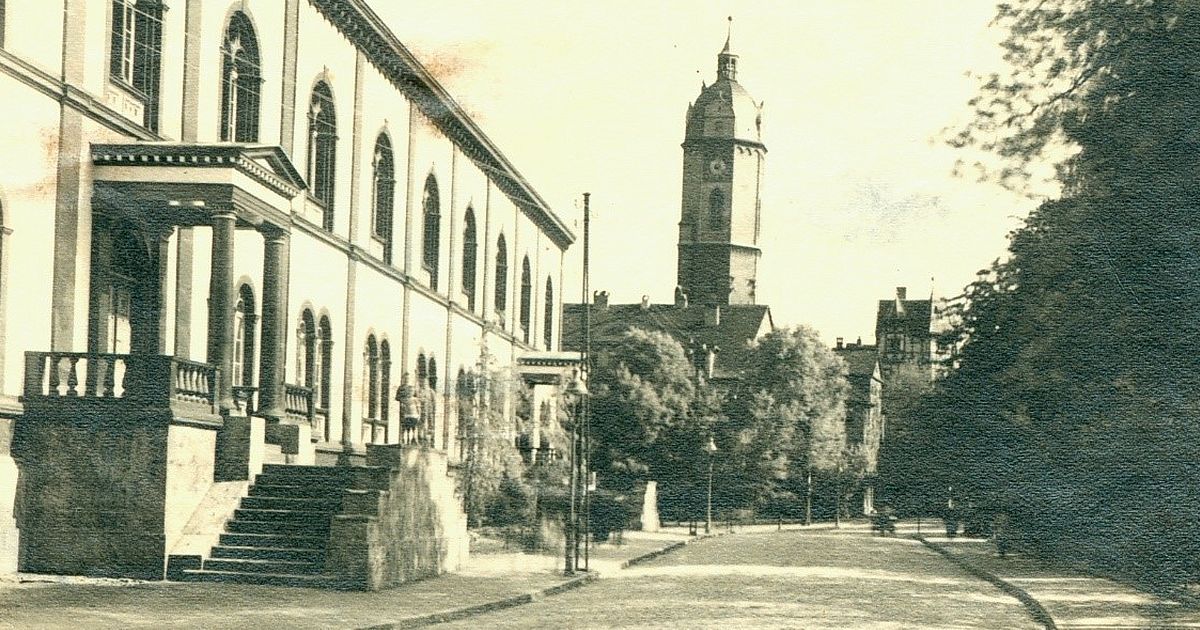 Alte Fotografie der alten Bibliothek in Jena