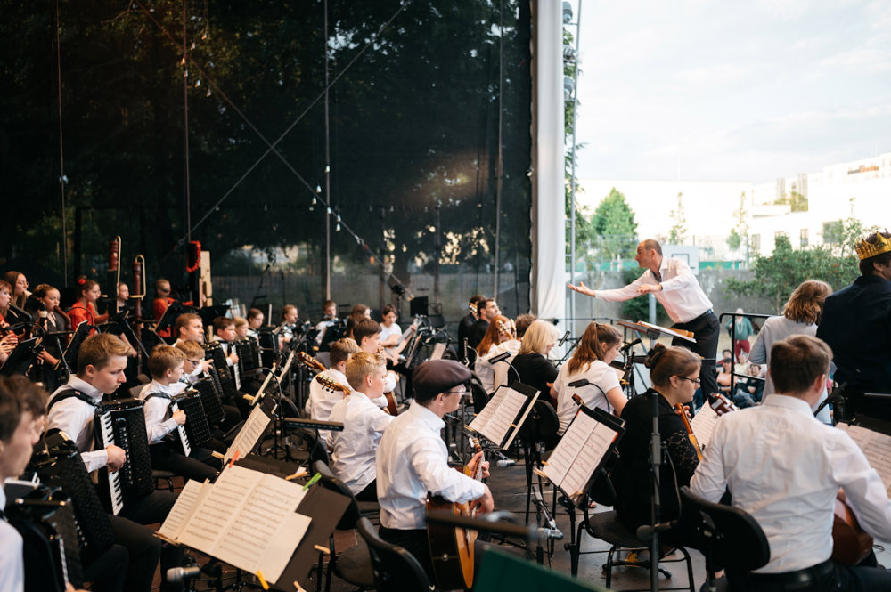 Arena Ouvertüre, Blick auf die Schüler der Musik- und Kunstschule Jena