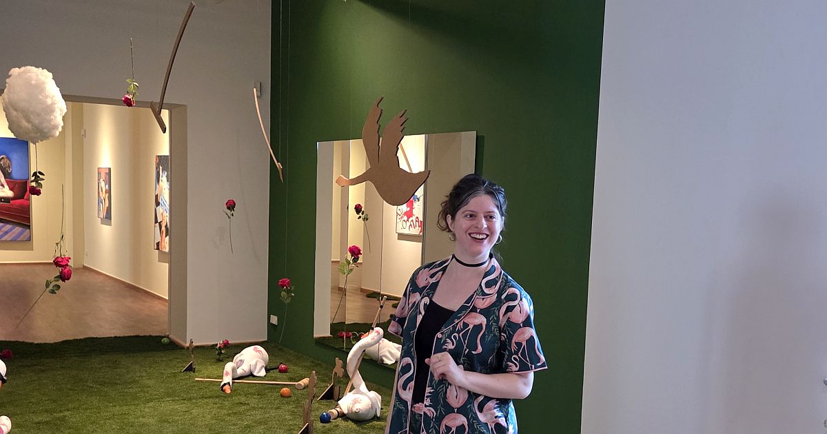 Zohar Fraiman in ihrer Ausstellung in der Kunstsammlung Jena