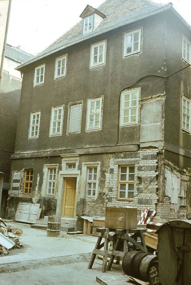 Das Romantikerhaus während der Sanierung (um 1980)